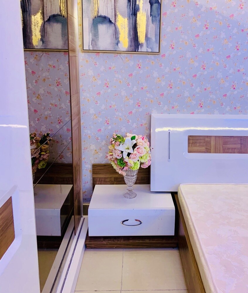 For Sell King Bed Room Set. - 8