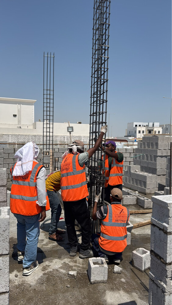 Al Moneer trading and contracting  - 3