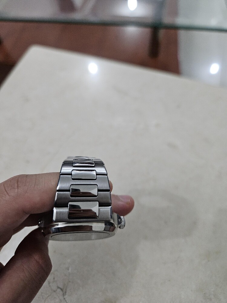 blade watch - 3
