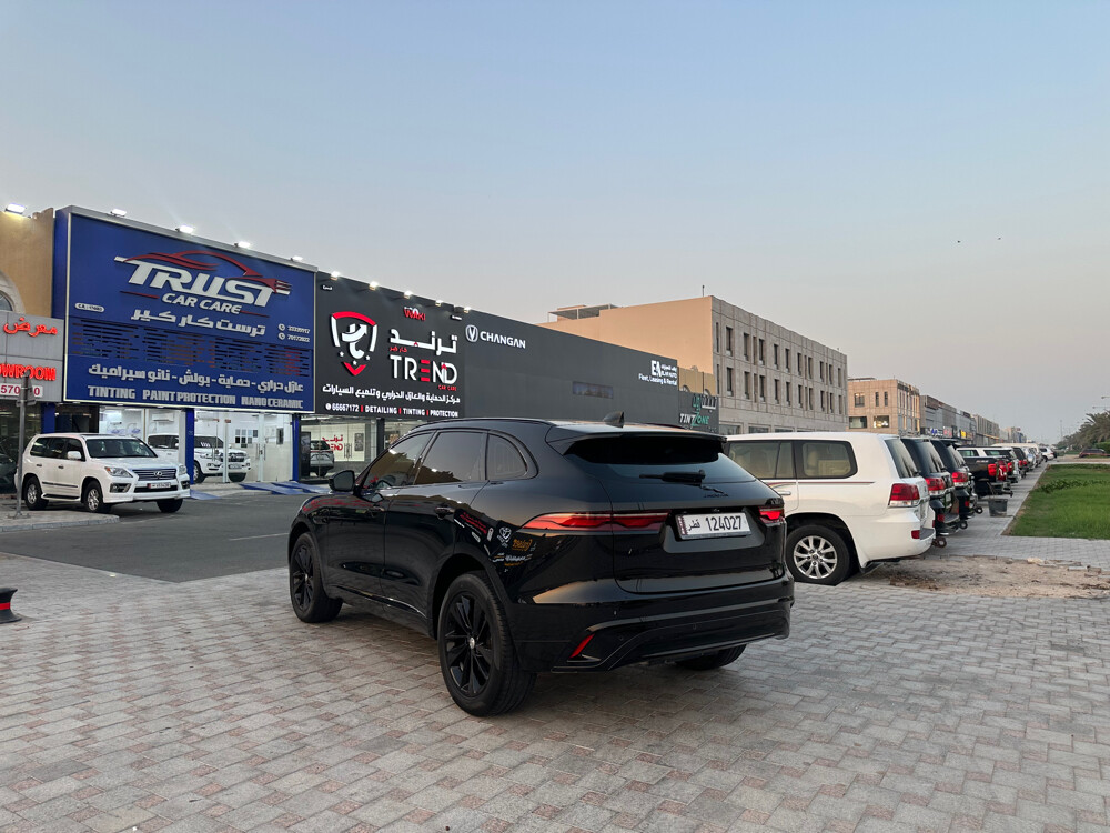 jaguar f pace R 2023 - 12