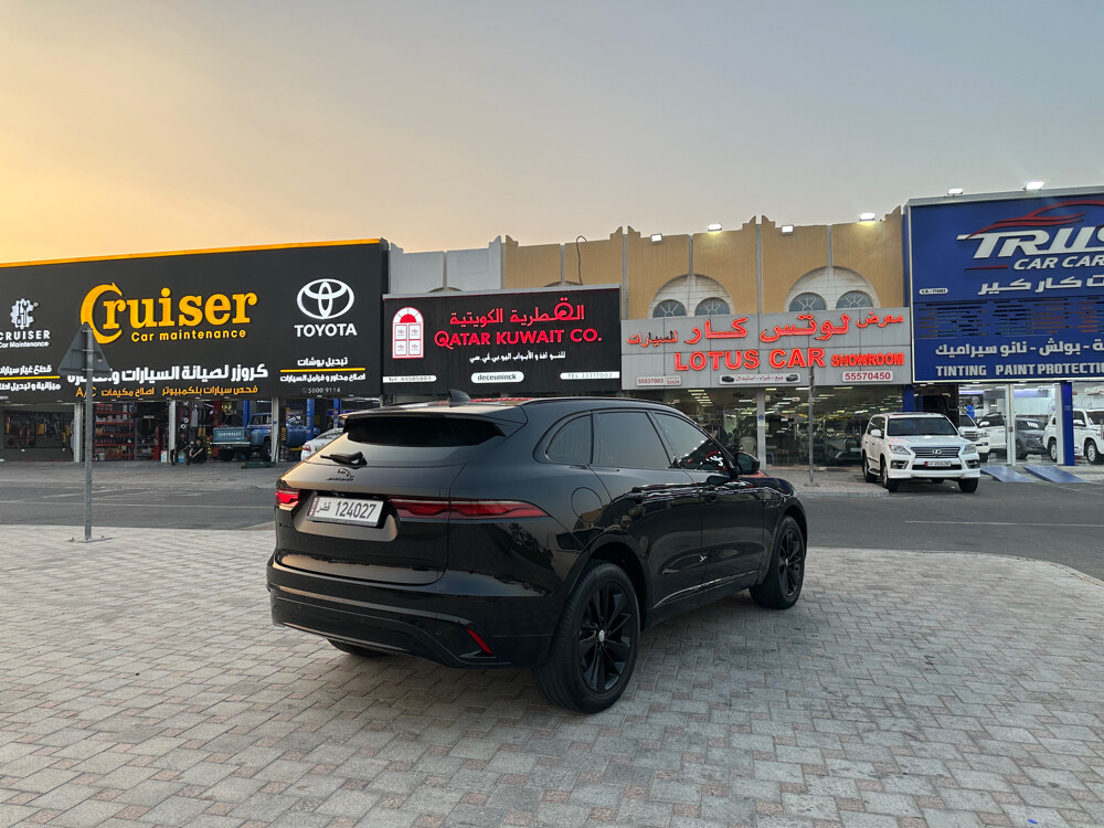 jaguar f pace R 2023 - 11