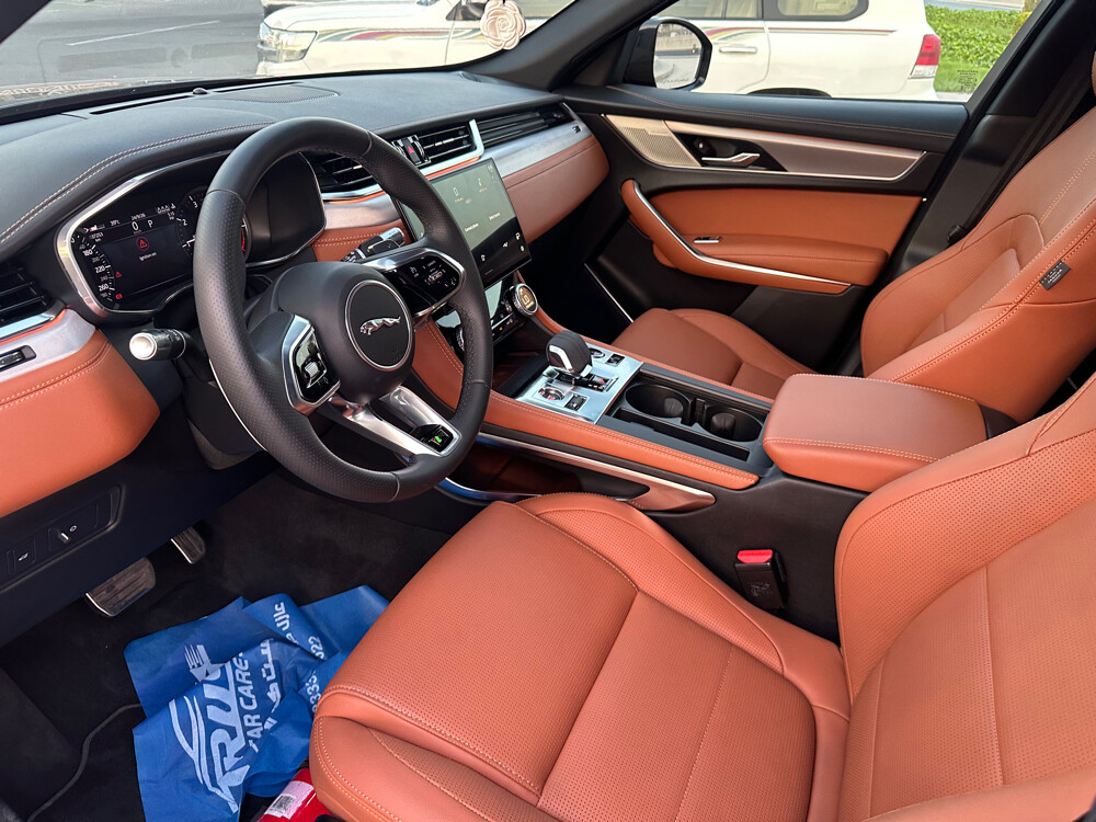 jaguar f pace R 2023 - 5