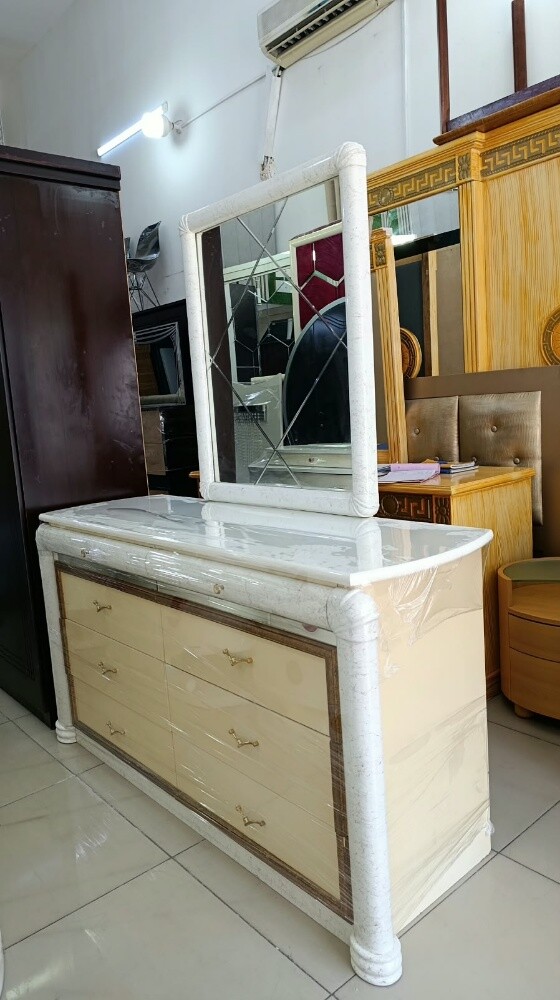 drasing table for sale - 4