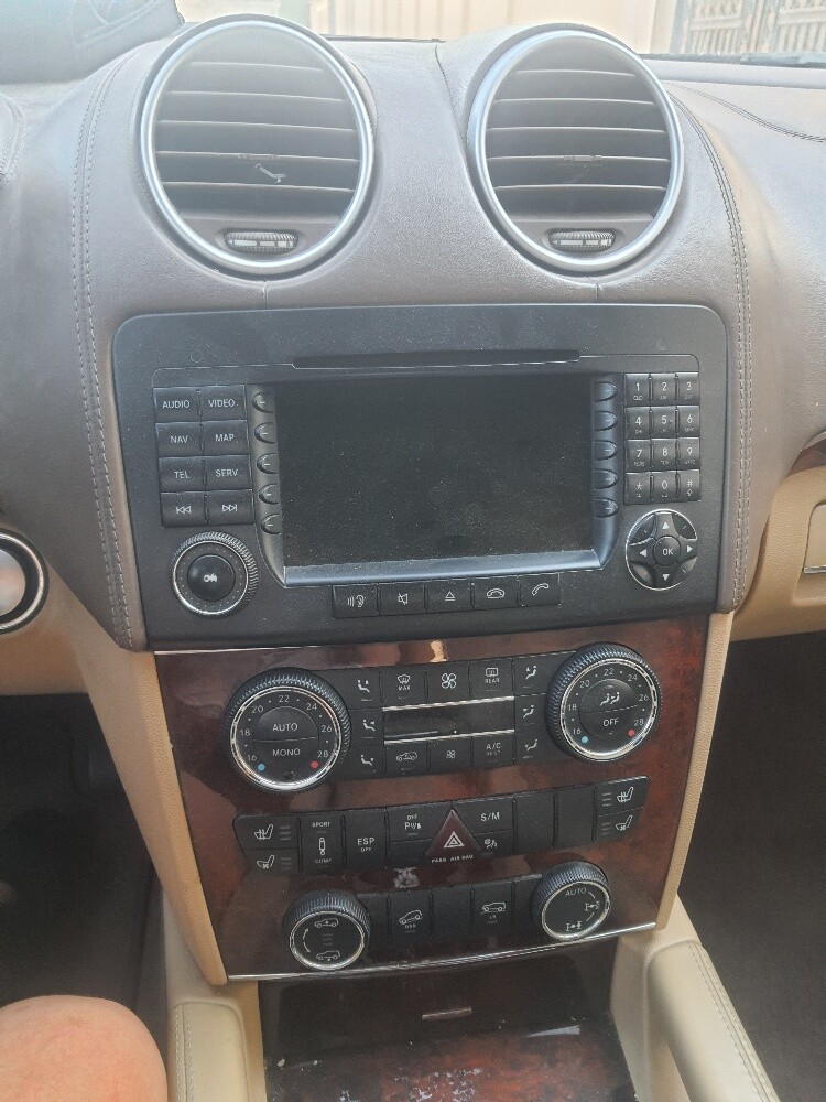 for sale Mercedes GL500 - 2