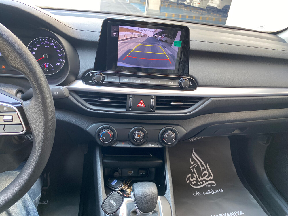 للبيع كيا سيراتو موديل 2024 - 14