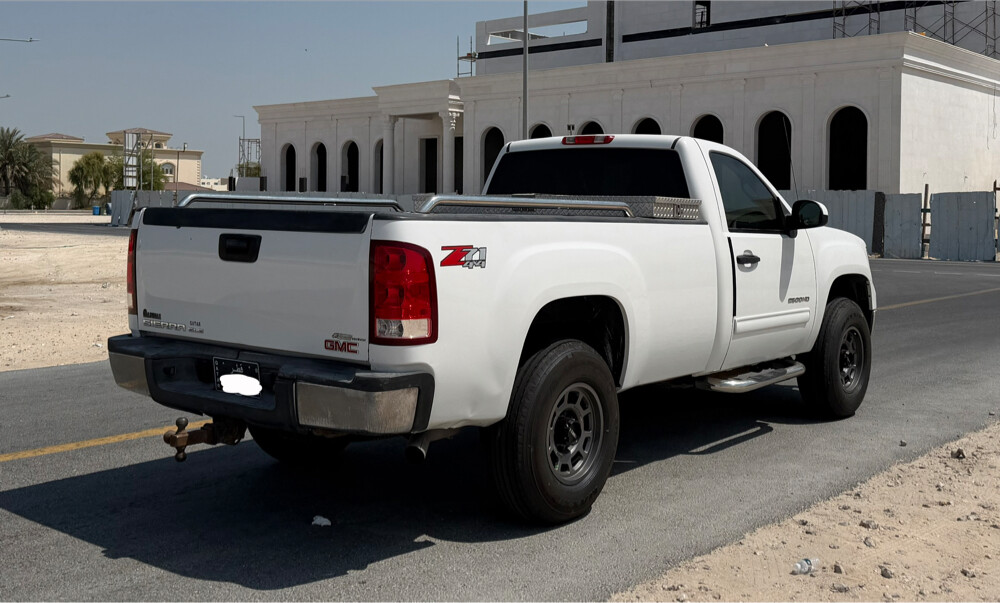 جي ام سي 2500 اتش دي  - 5