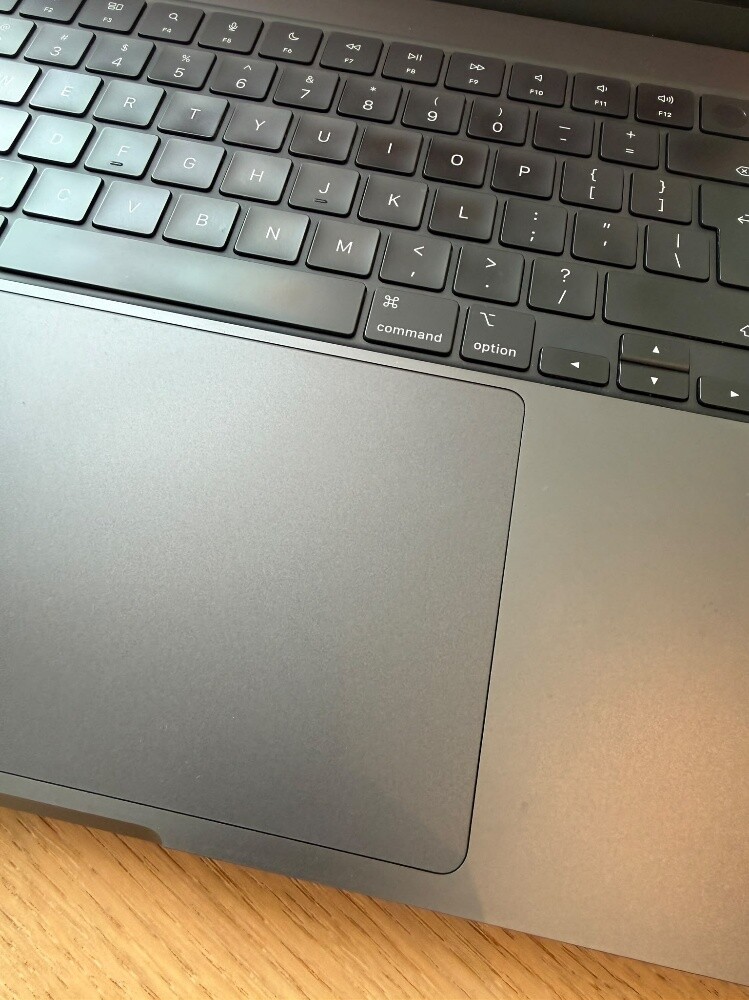 APPLE M3 PRO - 11
