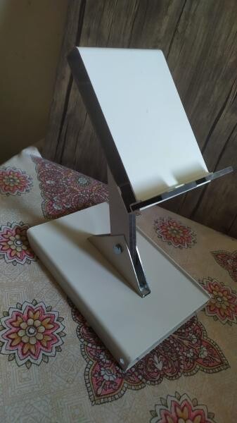 MOBILE STAND - 5