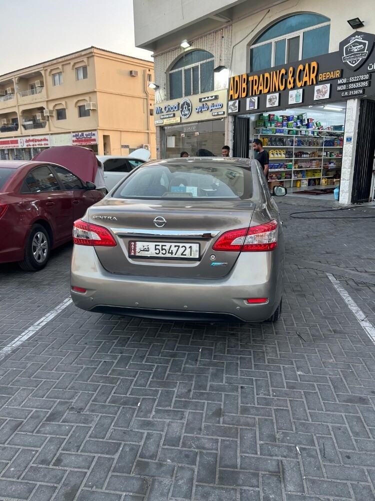 Nisan Sentra - 4