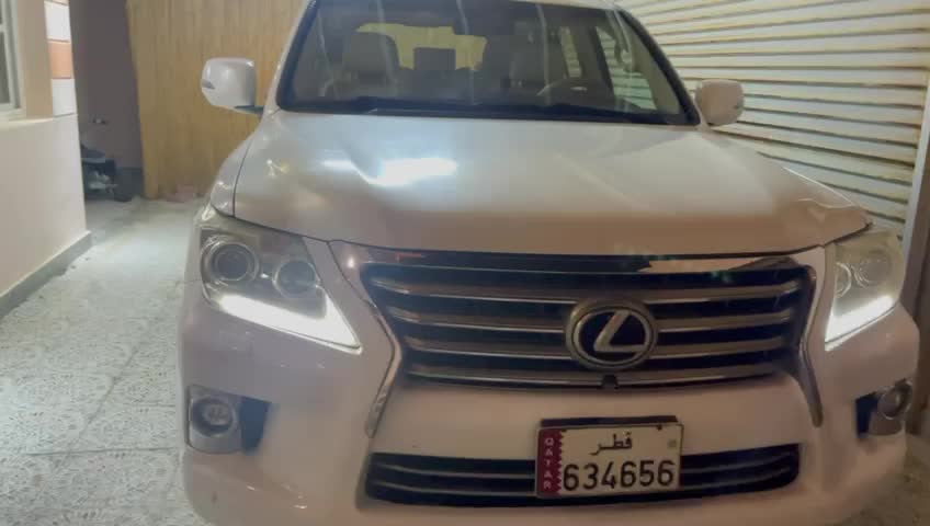 لكزس ال اكس 570 - 1