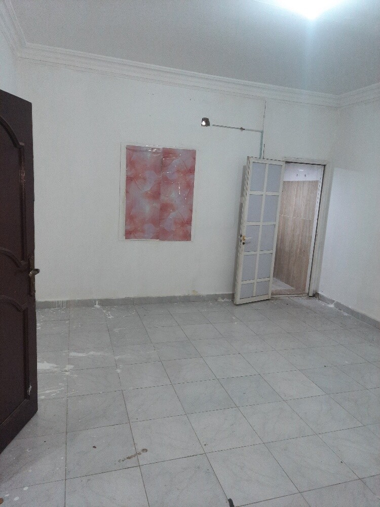بيت سكنى مستقل بالريان الجديد2غرف - 10