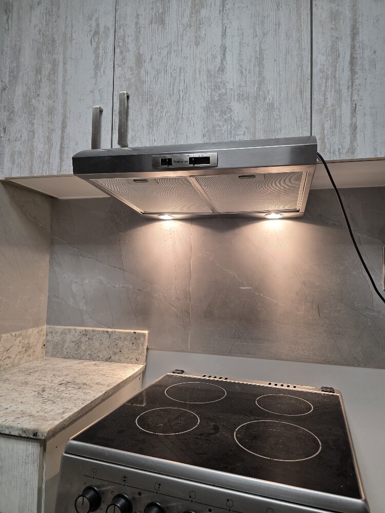 kitchen hood 60x60 cm Aristone - 1