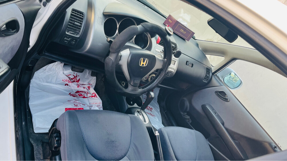 Honda jazz 2006 - 6