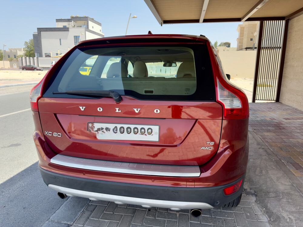 Volvo xc60 2009 All parts available - 3