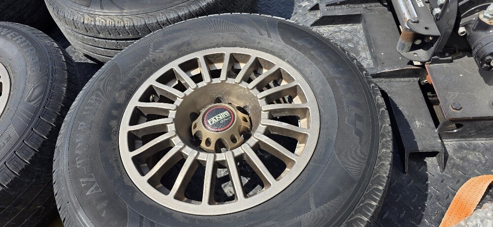 RIMS AND TYRES URGENT SALE - 2