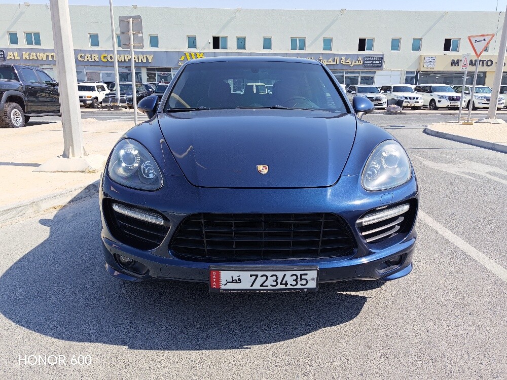 porsche cayenne GTS - 1