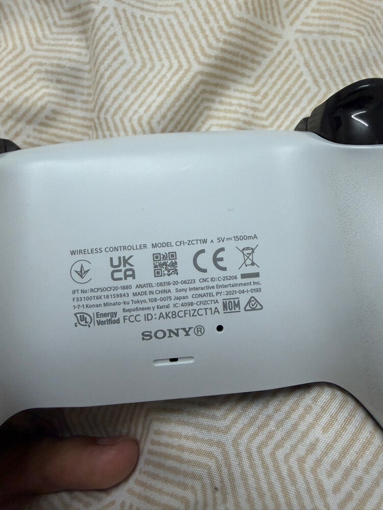ps 5 pro controller - 2