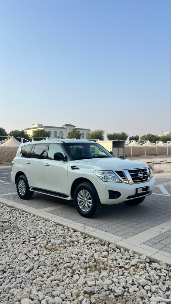 للبيع نيسان بترول اكس اي - 2
