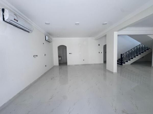 Villa for rent in Al Markhiya fir - 3