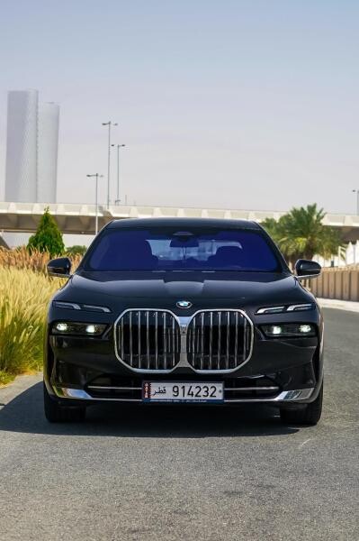 Luxury Vehicles with Driver & Fuel - 3