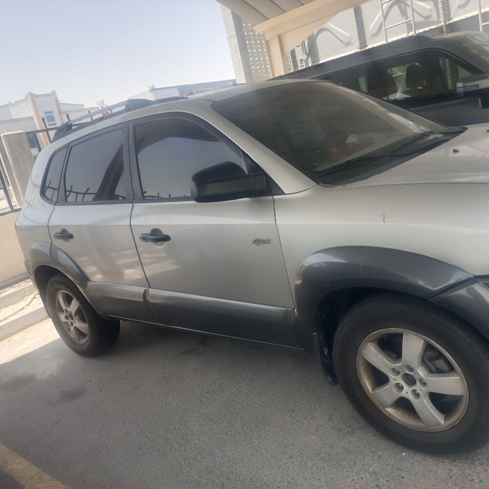 hundai tucson - 1