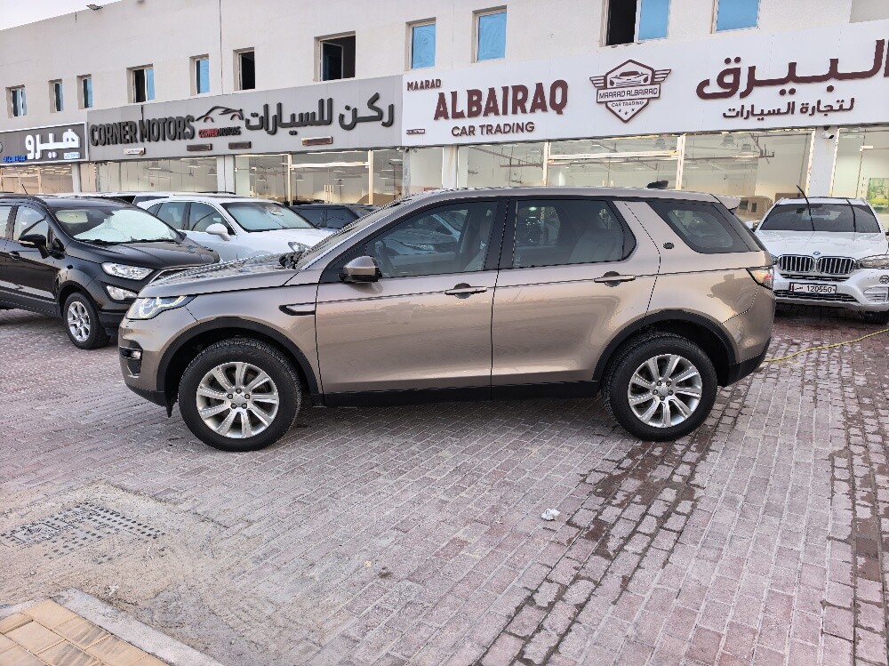 لاند روفر ديسكفري - 4