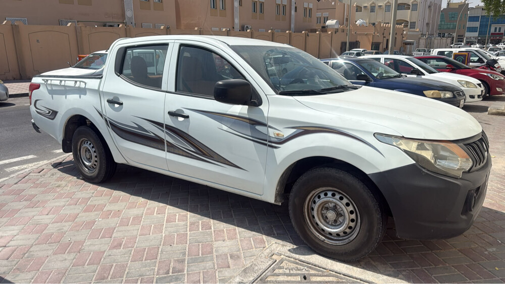 متسوبيشى بيك اب ال 200  - 2