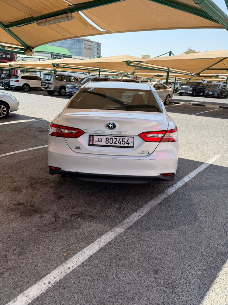 Toyota Camry 2019 Hybrid - 4