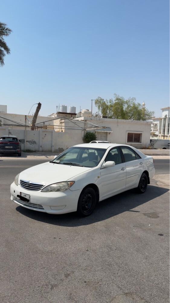 Toyota Camry - 3