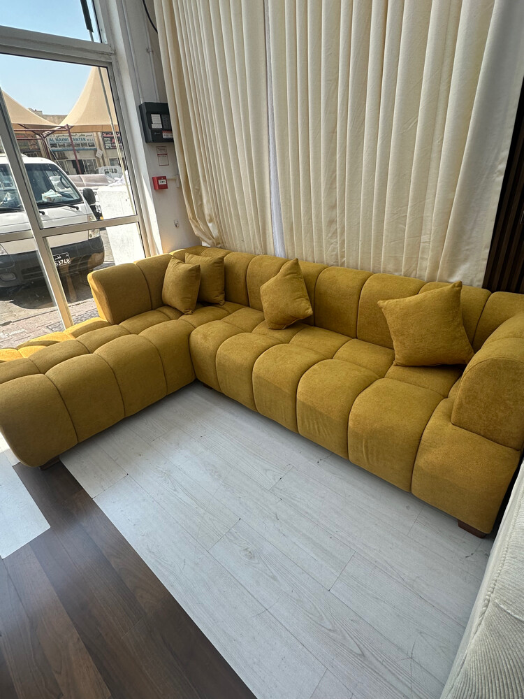 FOR SALE READYMADE L - 2