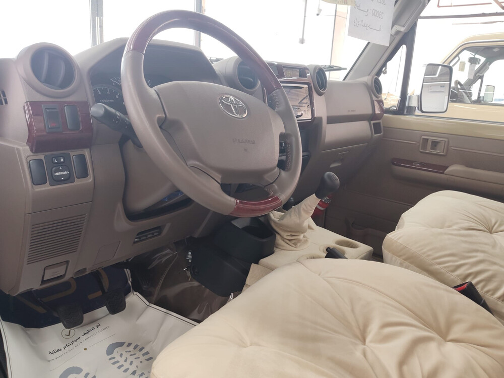Toyota pickup - 5