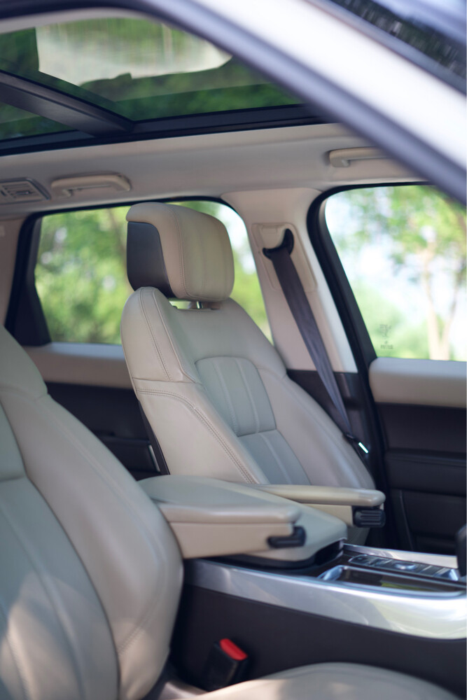 Land Rover Range Rover Sport HSE - 16