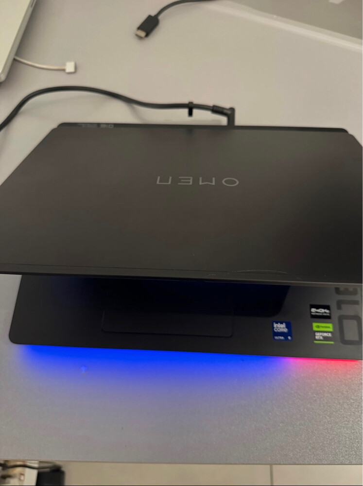 Hp omen max 16 - 1