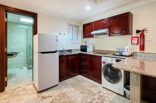 COZY 1BHK FURNISHED BILLS INCLUDED - 10