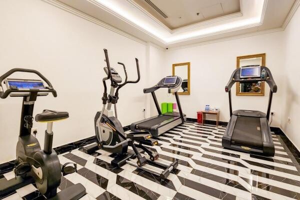 COZY 1BHK FURNISHED BILLS INCLUDED - 9