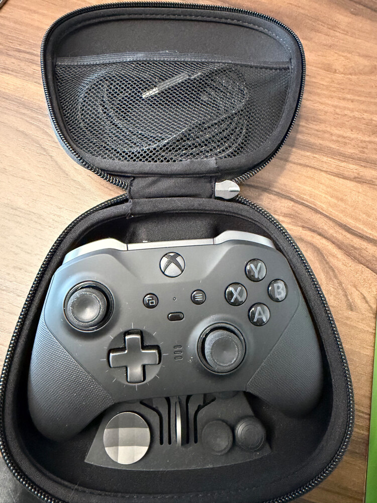 Xbox elite controller brand new - 2
