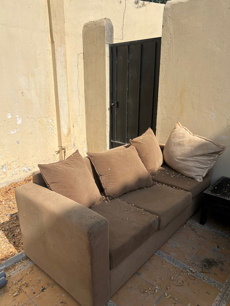 Minimal Design sofa set - 2