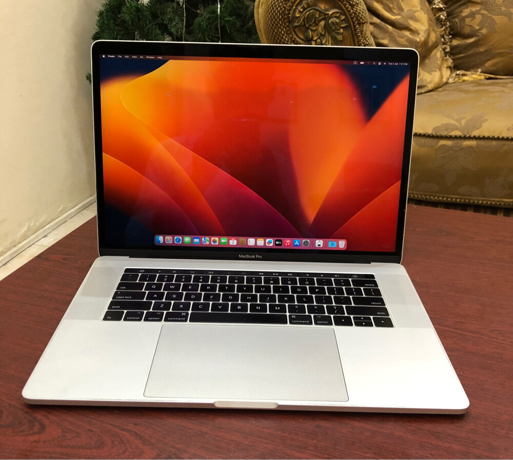 MacBook Pro 2017 Model - 4