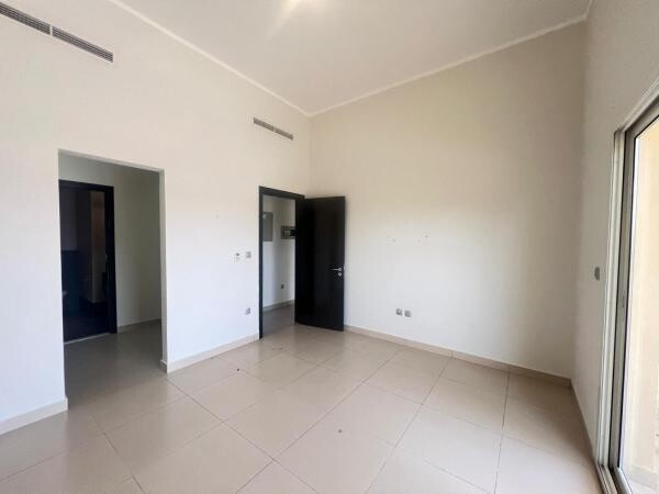 SPACIOUS 2BHK + LARGE TERRACE - 13