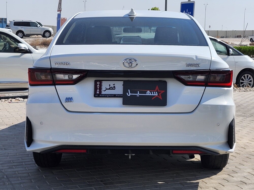 تويوتا ياريس 2024 نظيفة - 4