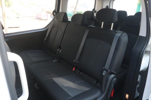 HYUNDAI  STARIA  2022 - 8