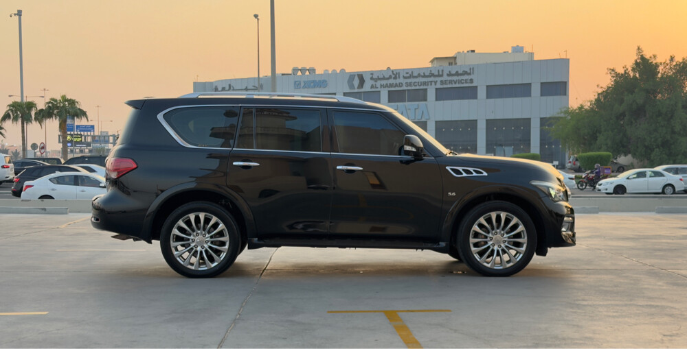 INFINITE QX80 like new - 6