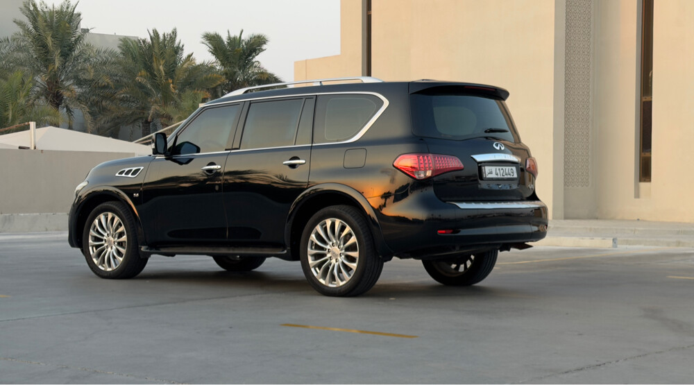INFINITE QX80 like new - 3