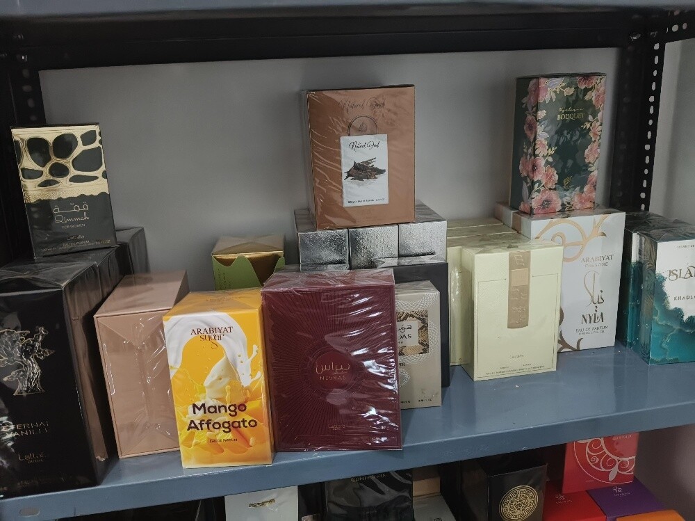 100% Branded perfumes - 2