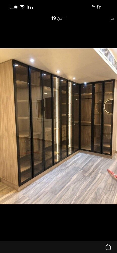 Wardrobe Television decor - 12