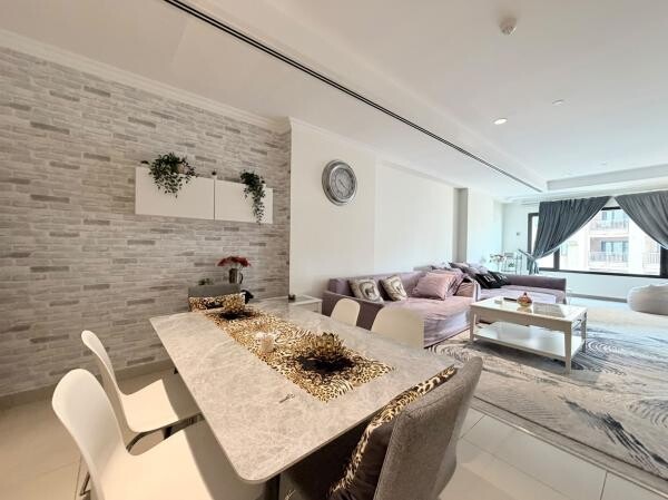 PRIME 1 BHK | BALCONY | GYM & POOL - 2