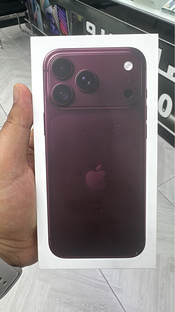iPhone 18pro max 256GB - 1