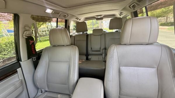 Mitsubishi Pajero-Mint Condition - 11