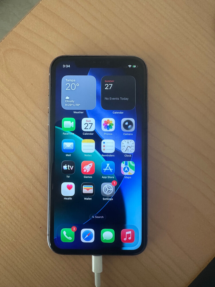 iphone 11 100% all original! - 4