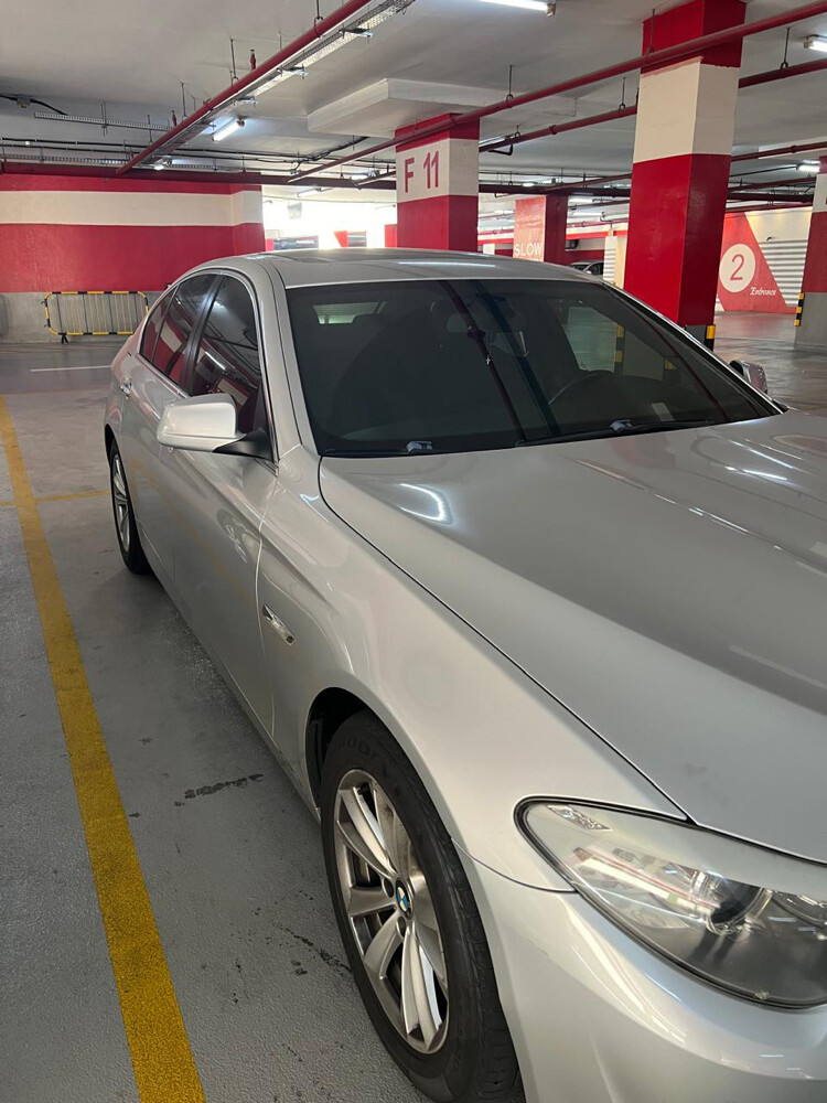 bmw 520i - 4